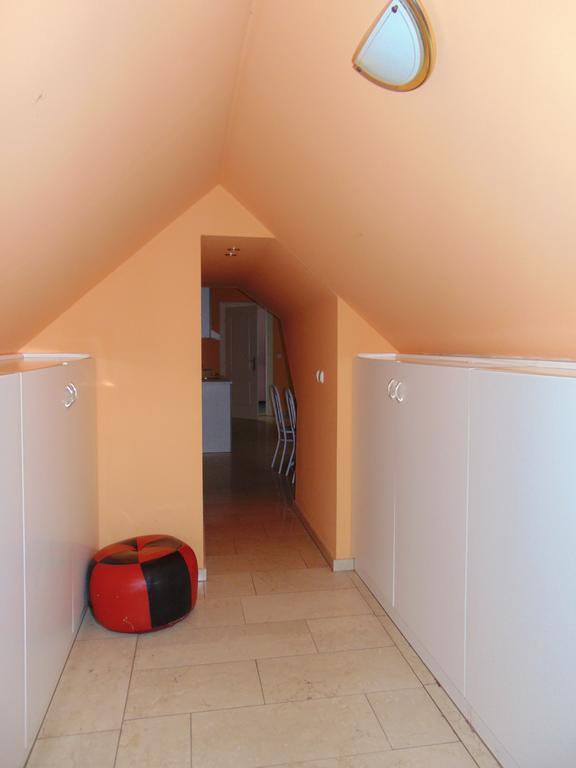 Leander Apartman Sárvár Kültér fotó