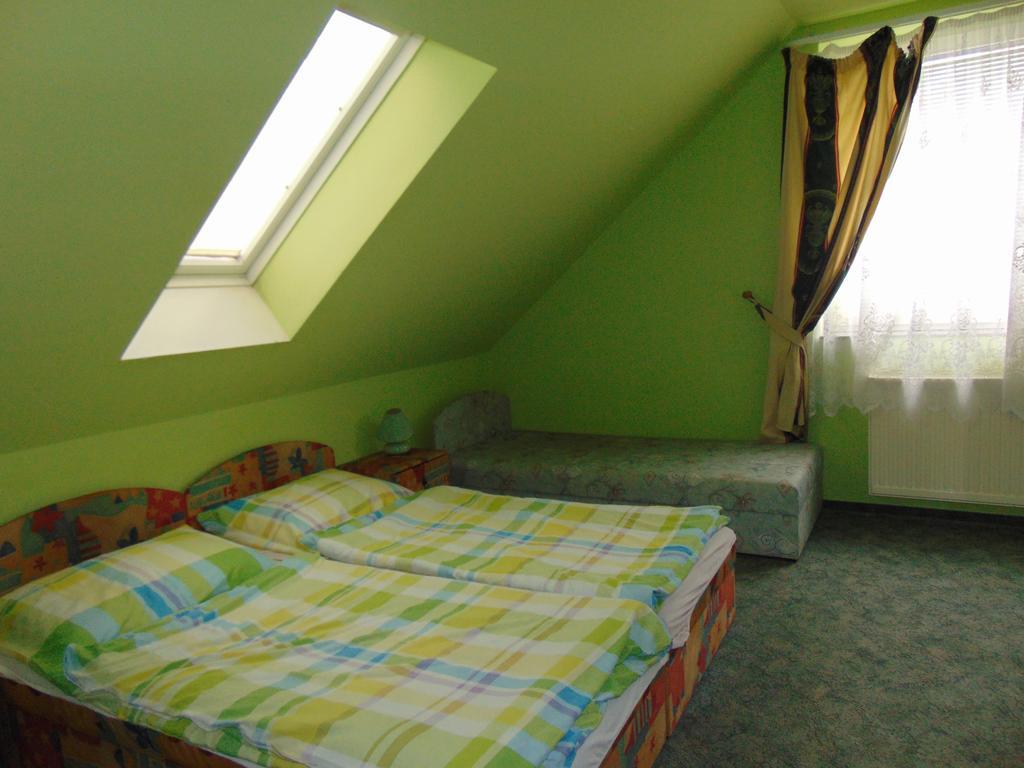 Leander Apartman Sárvár Kültér fotó