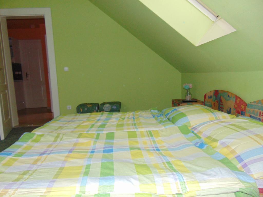 Leander Apartman Sárvár Kültér fotó